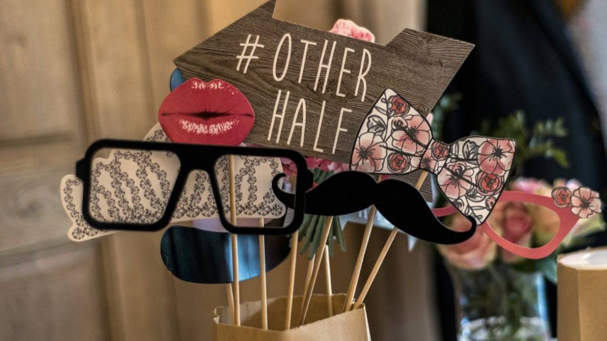 invitados-se-diviertan invitados-se-diviertan