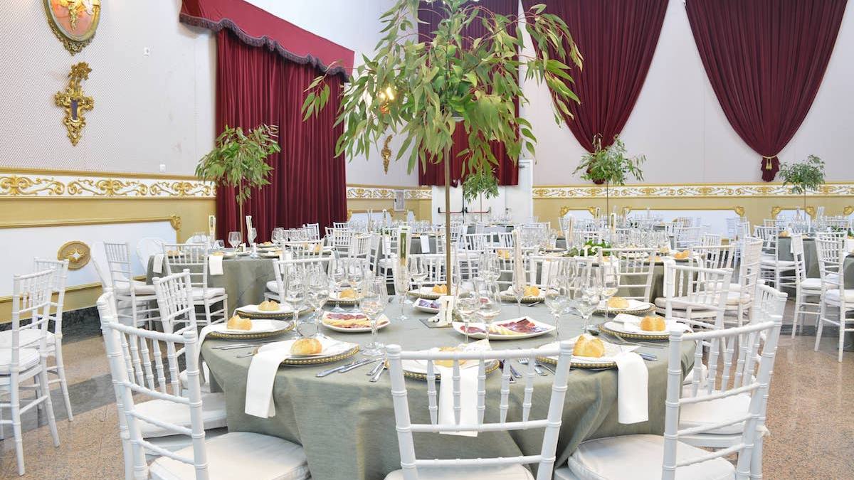 empleo Verde Mono Cómo decorar mesas de boda redondas? - Catering el Cine
